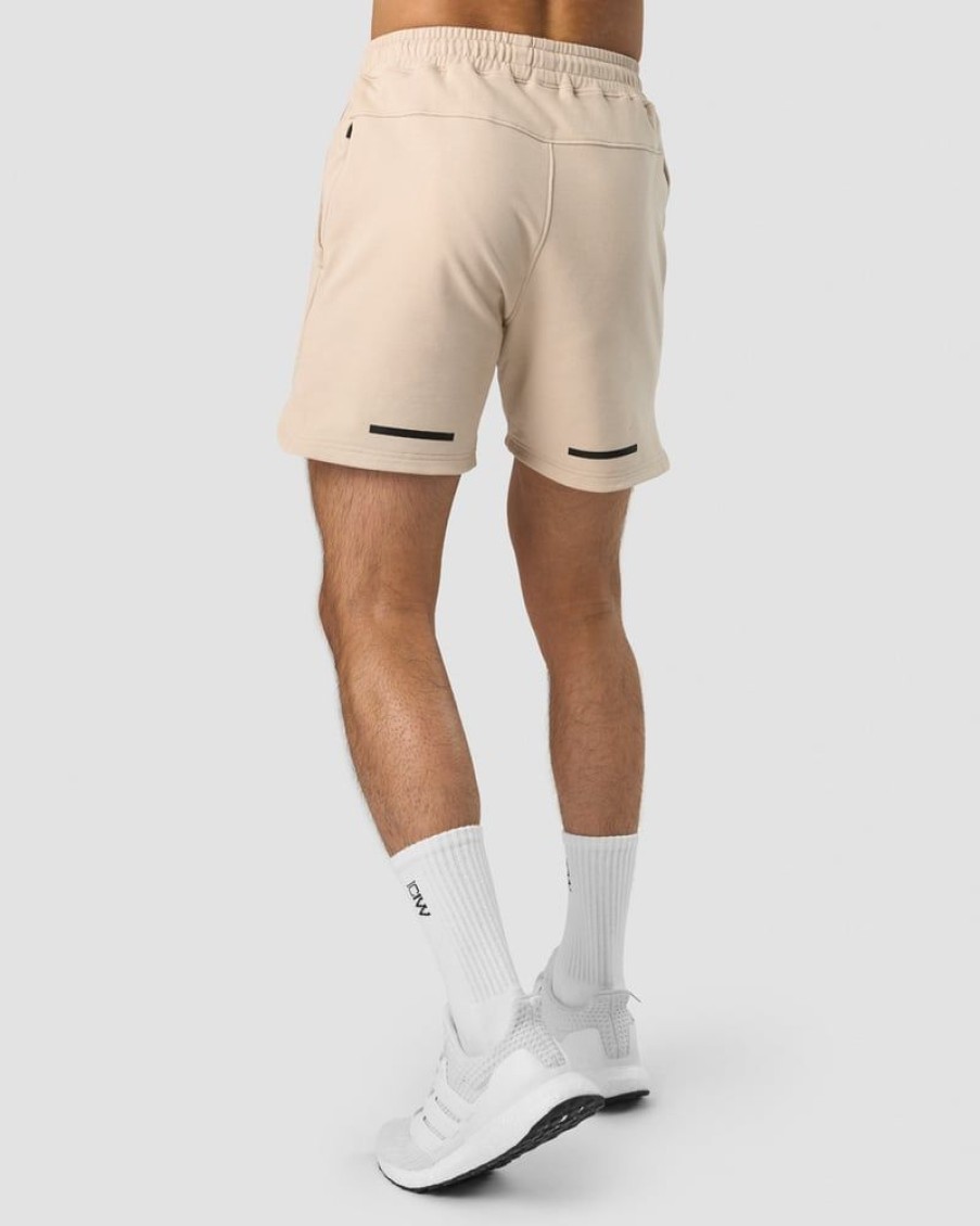 Miehet ICIW Shortsit | Stride Sweat Shorts Men Beige